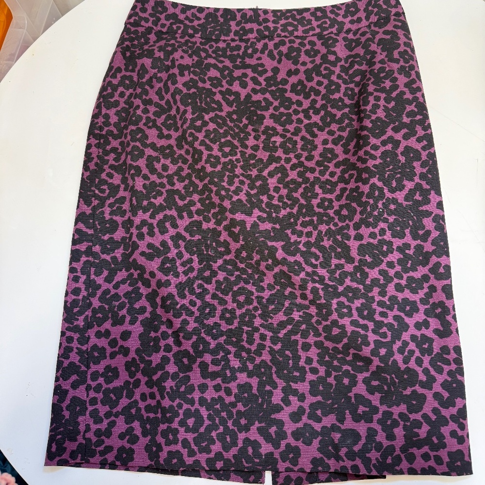 Banana Republic Black & Purple Leopard Print Pencil Skirt Size 2